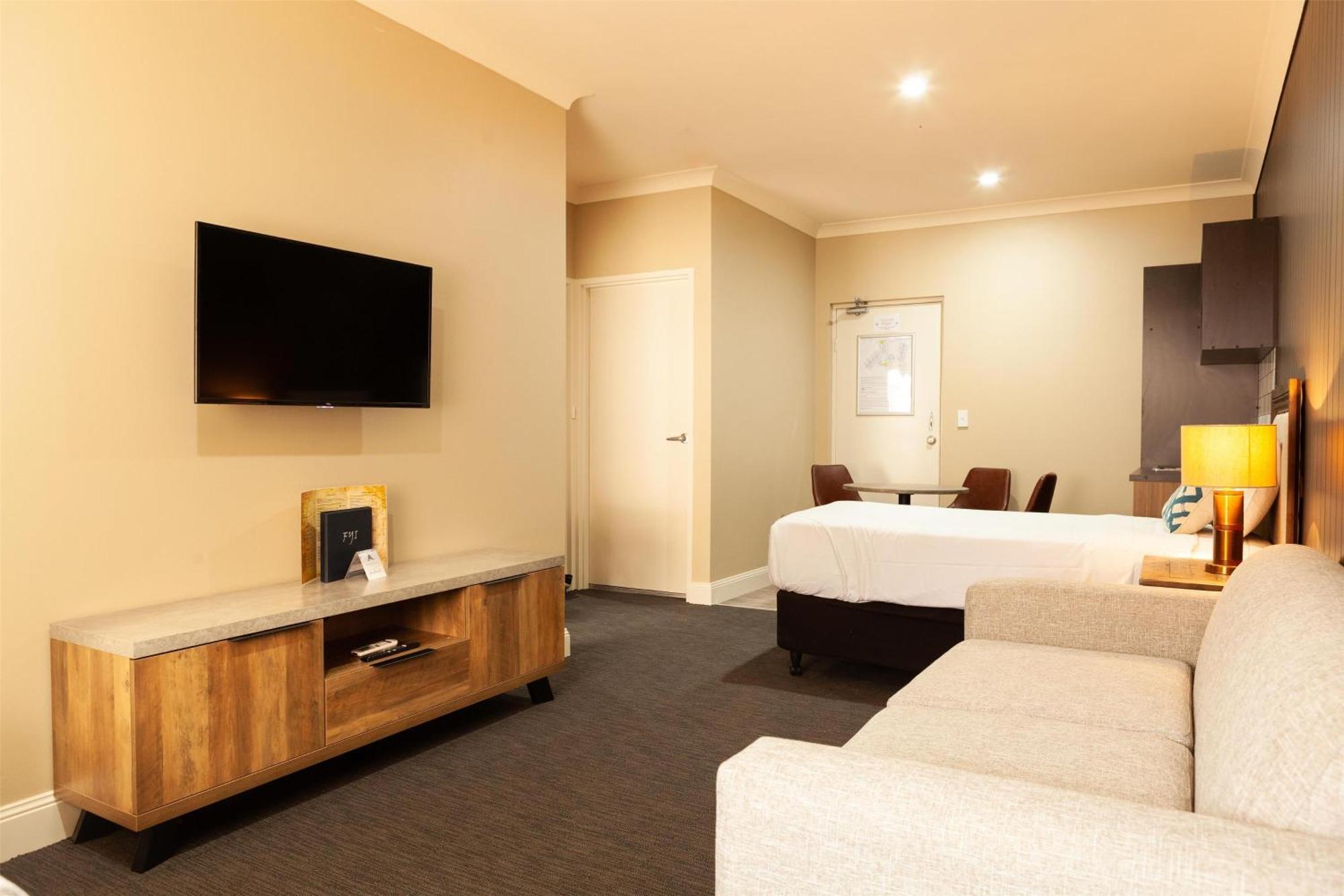 Nightcap At Archer Hotel Nowra Dış mekan fotoğraf