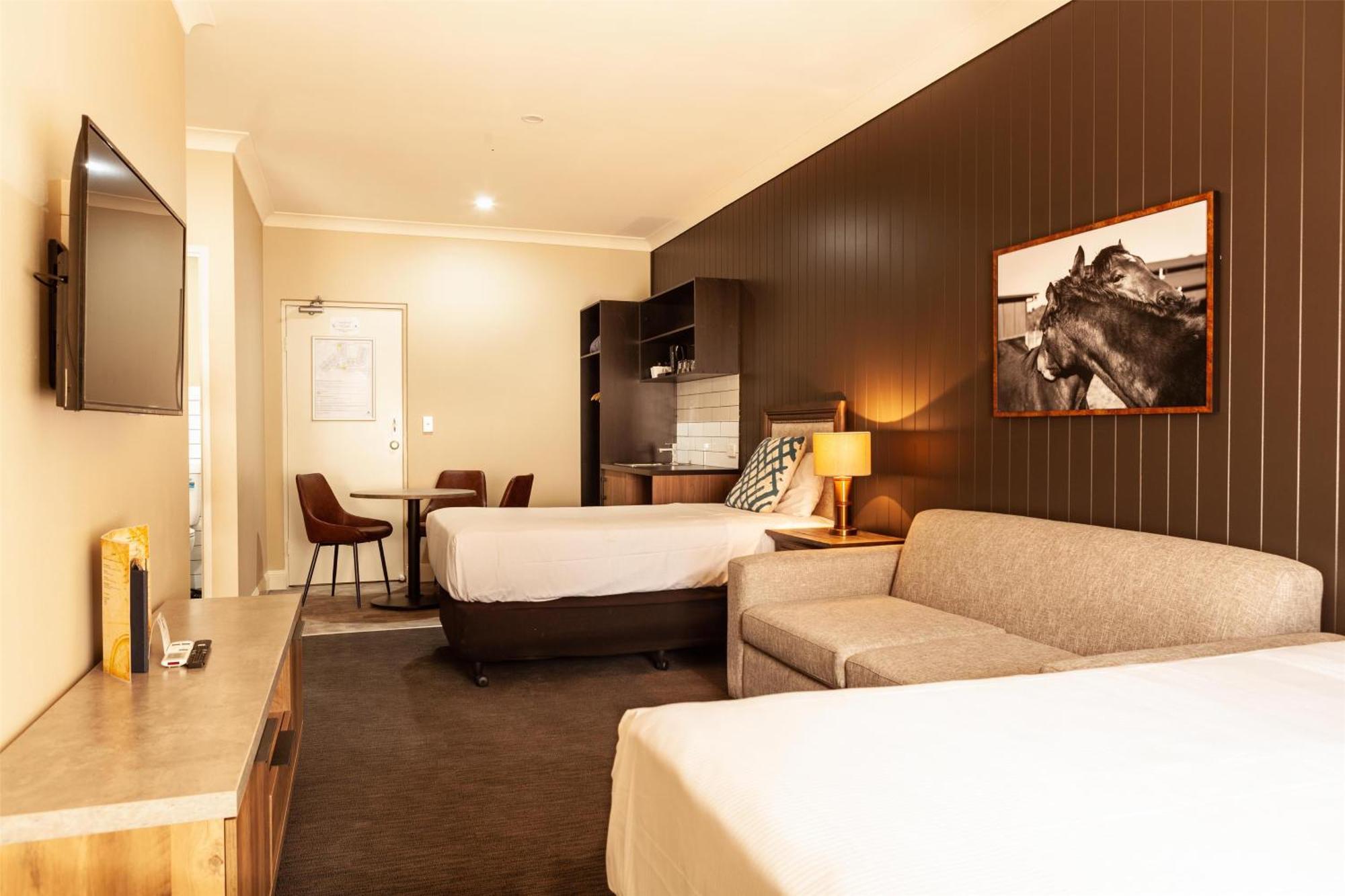 Nightcap At Archer Hotel Nowra Dış mekan fotoğraf