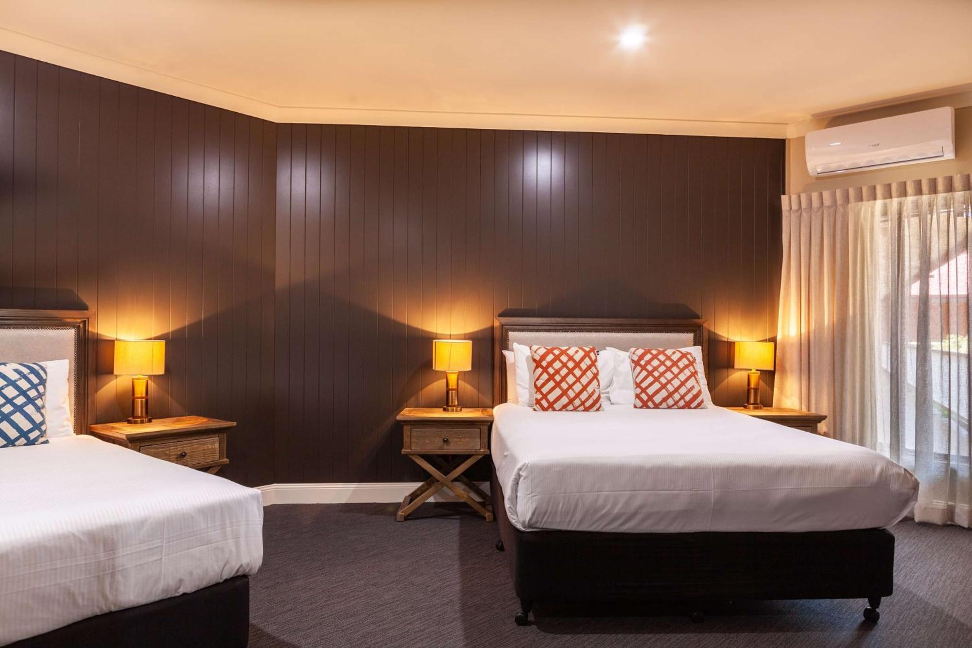 Nightcap At Archer Hotel Nowra Dış mekan fotoğraf